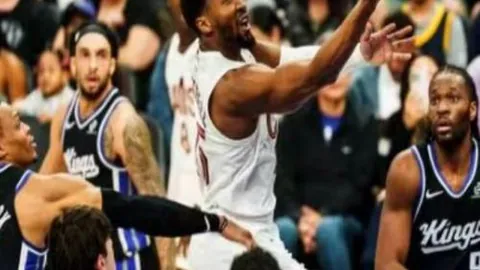 博洛尼亚意甲连冠态势如虹，杯赛再克劲旅，冲刺联赛前三！